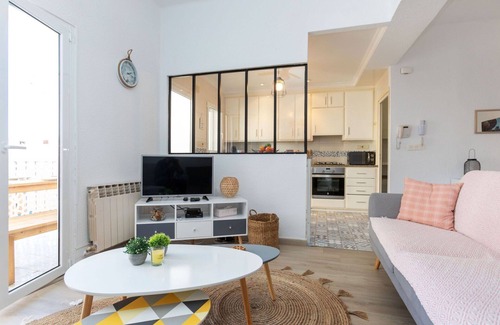 Vinaros Apartment | Cosy apartment for 6 guests with WIFI, TV and terrace