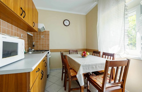 Zamardi Apartment | Cosy apartment for 6 guests with pool, A/C, WIFI, TV and terrace