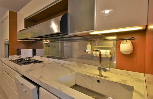 Ripamonti Corvetto Apartment | Cosy apartment for 6 guests with A/C, WIFI, TV, balcony and parking
