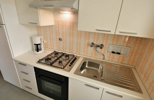 Vesta Apartment | Cosy apartment for 6 people with WIFI, TV, balcony, pets allowed and parking
