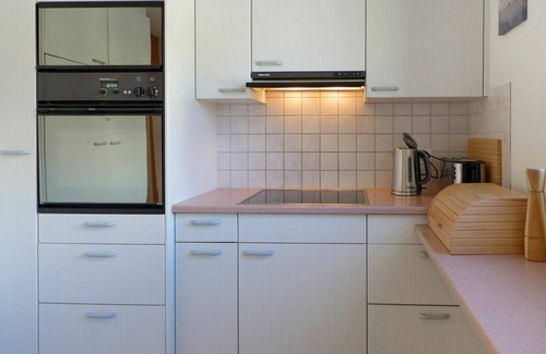 Brienz Apartment | Cosy apartment for 7 guests with WIFI, TV, terrace, panoramic view and parking