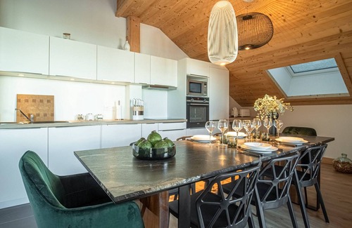 Valmorel Apartment | Cosy apartment for 8 with parking, at the foot of the slopes, Valmorel