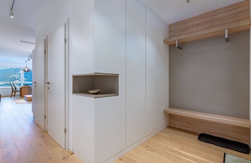 Annenheim Apartment | Cosy apartment for 3 people with WIFI, TV, balcony and parking