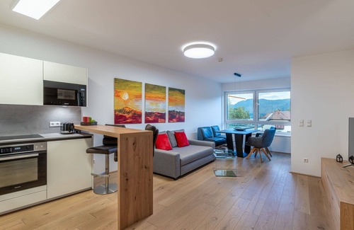 Annenheim Apartment | Cosy apartment for 2 guests with WIFI, TV, terrace and parking