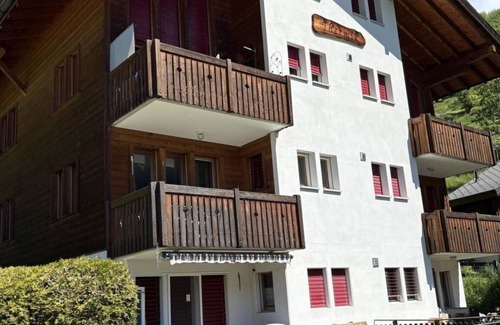 Reckingen Apartment | Cosy apartment for 3 people with WIFI, TV and balcony