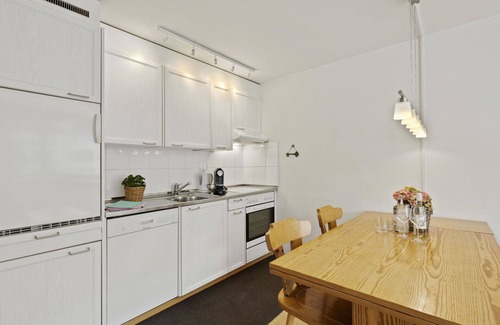 Lenzerheide Apartment | Cosy apartment for 4 people with WIFI, TV and balcony