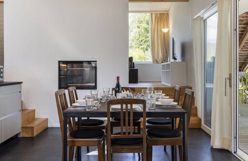 Chatel-Saint Denis Apartment | Cosy apartment for 6 people with WIFI, patio, pets allowed and parking