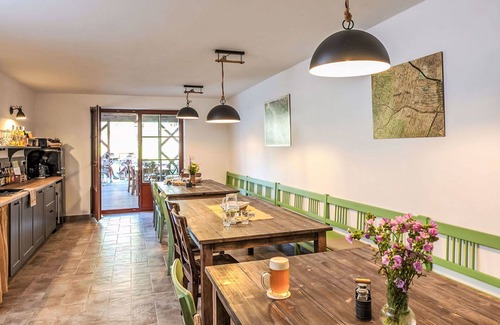 Horni Plana Apartment | Cosy apartment for 4 guests with WIFI, terrace, pets allowed and parking