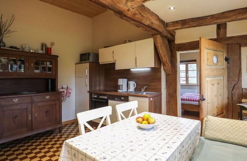 Sandbostel Apartment | Cosy apartment for 2 people with WIFI, TV, terrace, pets allowed and parking