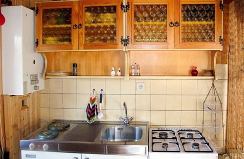 Quetzin Apartment | Cosy apartment for 5 people with WIFI, TV, terrace, pets allowed and parking