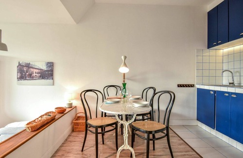 Benerville-sur-Mer Apartment | Cosy apartment for 3 people with WIFI, TV, panoramic view and parking