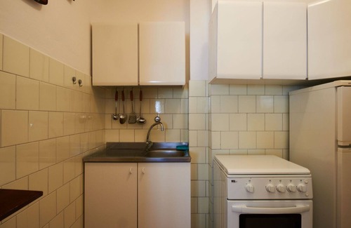 Gera Lario Apartment | Cosy apartment for 4 people with WIFI, TV, terrace, pets allowed and parking