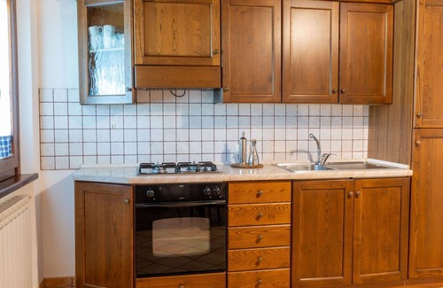 Bolsena Villa | Cosy apartment in villa for 4 people with pool, WIFI, TV, terrace and pets allowed