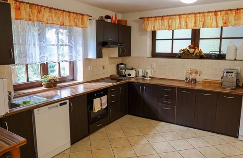 Harrachov House | Cosy apartment in villa for 19 people with WIFI, TV, balcony and parking