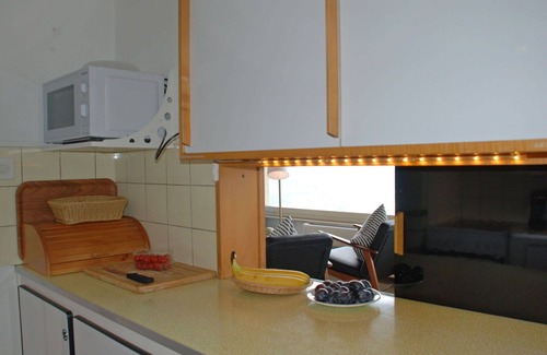 Aldesago House | Cosy apartment in villa with WIFI, private pool, TV, terrace, pets allowed and panoramic view