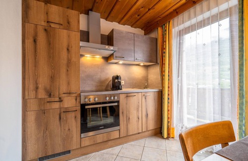 Prutz Apartment | Cosy apartment on a farm with balcony