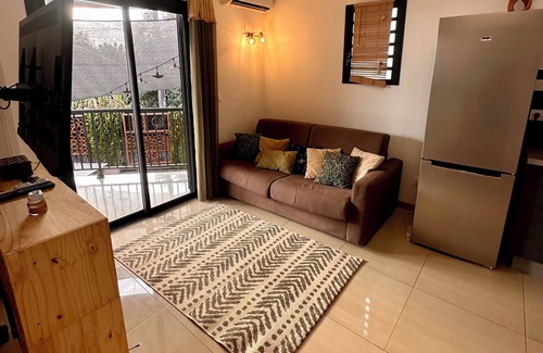 La Possession Apartment | Cosy apartment overlooking the west of Reunion Island