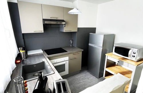 Chanot - Stade Velodrome Apartment | Cosy Appart 1 min Vélodrome Stadium /4P /Parking
