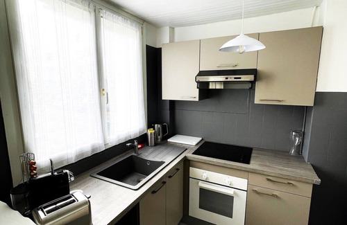 Chanot - Stade Velodrome Apartment | Cosy Appart 1 min Vélodrome Stadium /4P /Parking