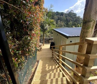 Maraetai House | Cosy Beach Bach