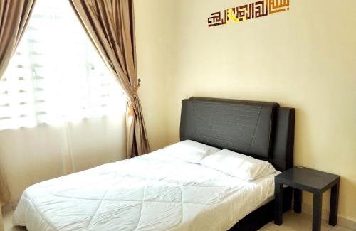 Kampung Darat Mak Bar House | Cosy Casa Hana 4BR 3B