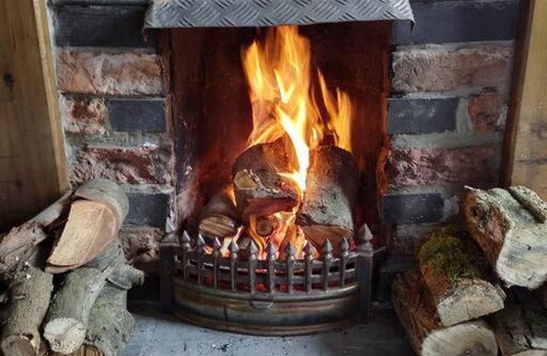 Tilney Fen End House | Cosy character cottage