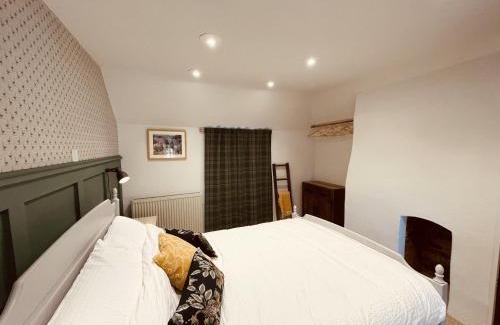 Shaftesbury House | Cosy Cottage Retreat in Shaftesbury