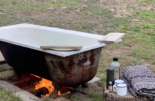 Dry Diggings House | Cosy cottage with fire place and close to Daylesford