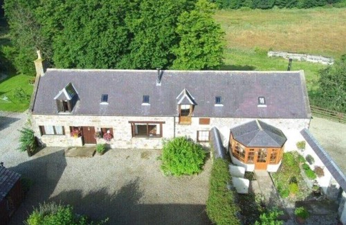 Aberchirder Cottage | Cosy Cottage with Log burner very tranquil in gorgeous rural setting