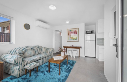 Lindisfarne Apartment | Cosy Cottesloe