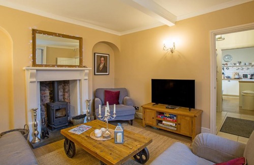 Gloucester House | Cosy Country Cottage in City Centre
