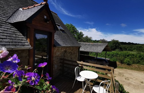 Saint-Quay-Perros House | Cosy country studio by the sea/Perros Guirec