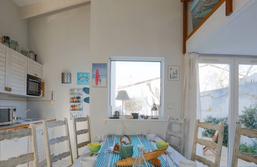 Les Portes-en-Re Ski Chalet | Cosy family house for 6 in Les Portes en Ré