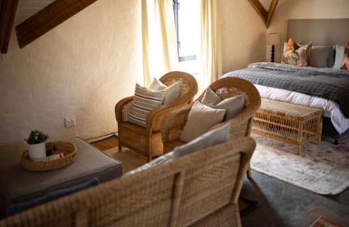 Nottingham Road Apartment | Cosy Farmhouse Studio On Springrove