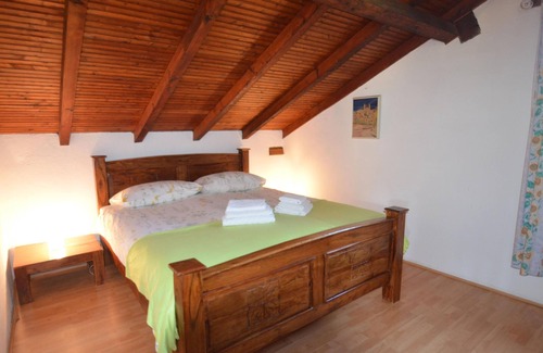 Prela Apartment | Cosy flat with large terrace, shared pool