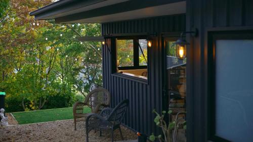 Launceston CBD House | Cosy Getaway with outdoor spaces