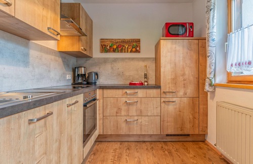 Reith im Alpbachtal Apartment | Cosy group accommodation by the ski slope
