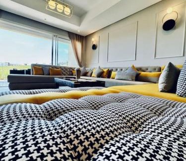 Tamrhakht Apartment | Cosy, Haut Standing & Neuf, vue Océan-Golf