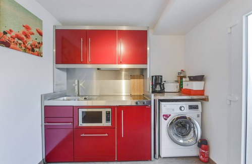 Winkl Apartment | Cosy Holiday Apartment Trudi with Large Garden, Terrace & Wi-Fi; Parking Available, Pets Allowed