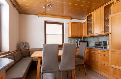 Muhr Apartment | Cosy holiday home in a charming area.