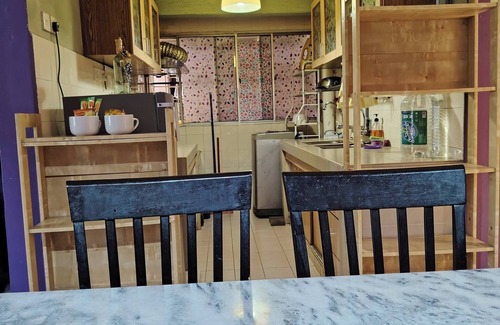 Sungai Buloh Apartment | Cosy Home in Damansara