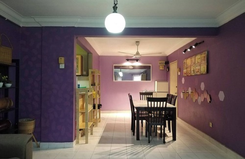 Sungai Buloh Apartment | Cosy Home in Damansara