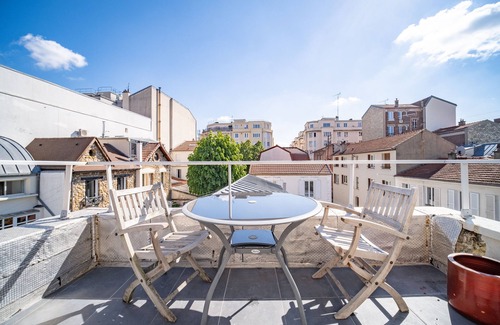 Silly-Gallieni Apartment | Cosy house 2 min away from Paris, Maison à la Porte de Paris, 6 bedrooms