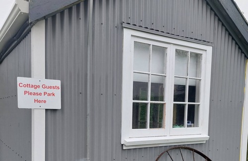 Canterbury Cabin | Cosy insulated Cabin 30 km from Christchurch Airport. 3 nights minimum stay $300