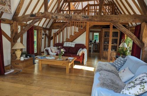 Granborough House | Cosy listed barn in peaceful country village