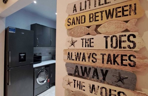 Bispham House | Cosy Modern Family Get-Away