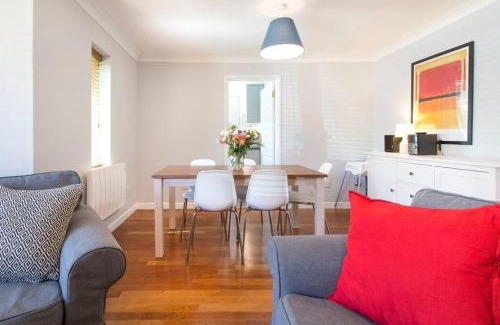Summertown Apartment | Cosy Modern Oxford Apartment