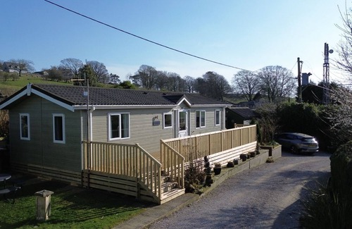 Natland House | Cosy Newlands Lodge With Wood Fired Hot Tub