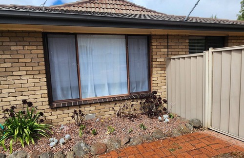Wendouree Apartment | Cosy Nook close to Mars & Selkirk Stadiums, Lake Wendouree, medical & shopping