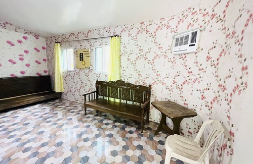 San Pedro Apartment | cosy room garden